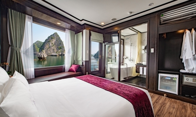 Deluxe Cabin With Balcony