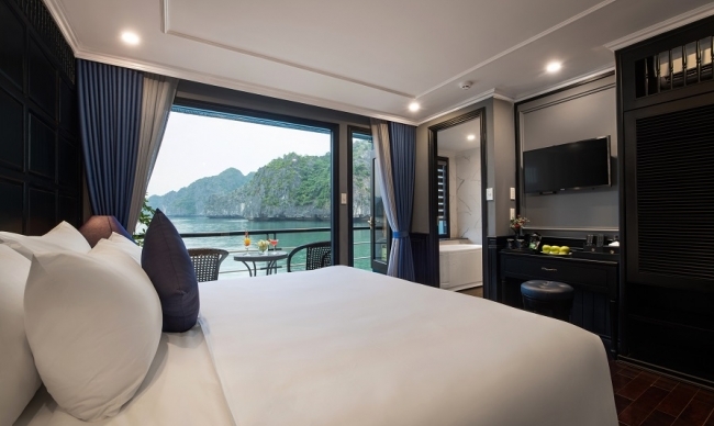 Junior Suite With Private Ocean View Balcony