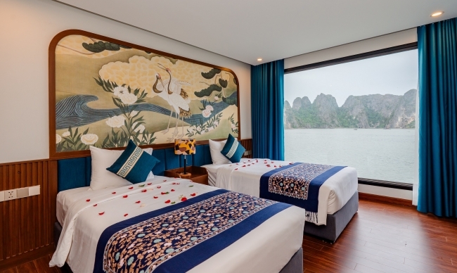 Coral Junior Balcony