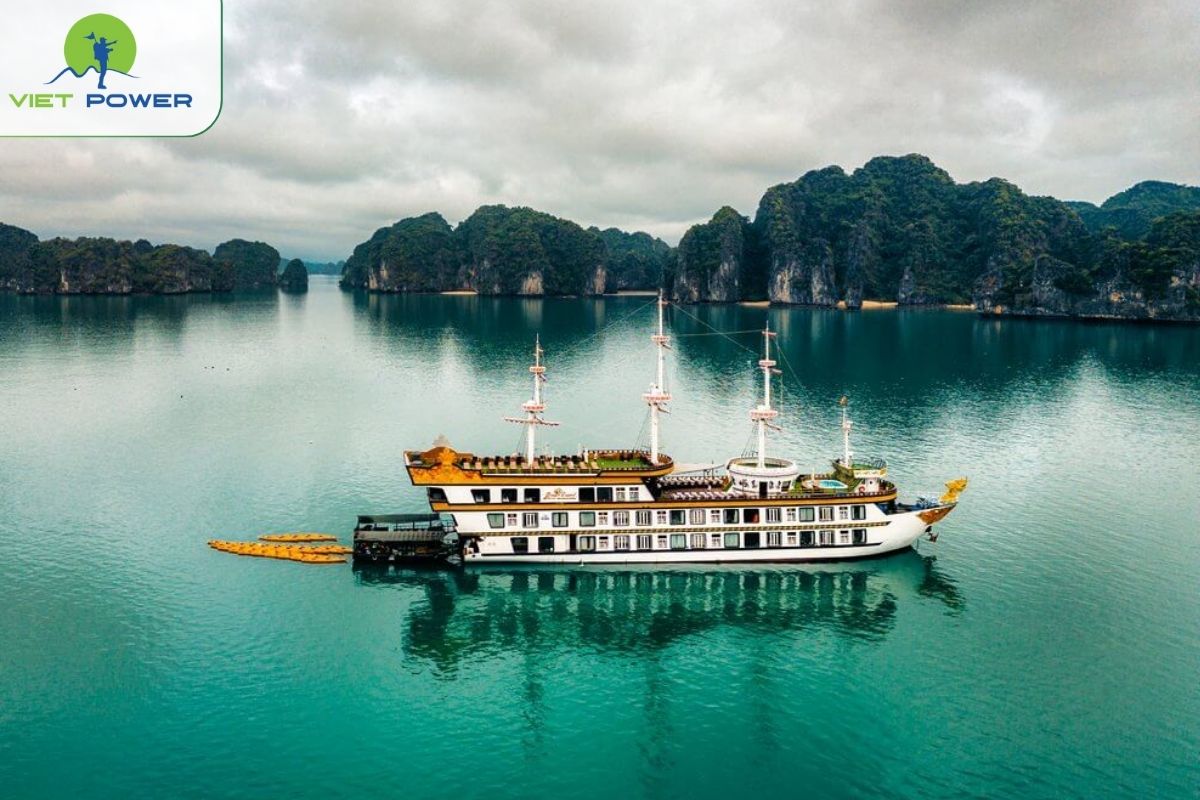 Dragon Legend Cruise