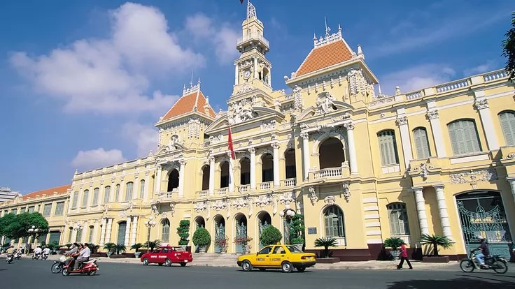 Southern Vietnam and Phu Quoc at Leisure: 14 Days
