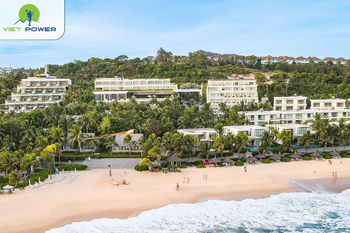 The Cliff Resort & Residences