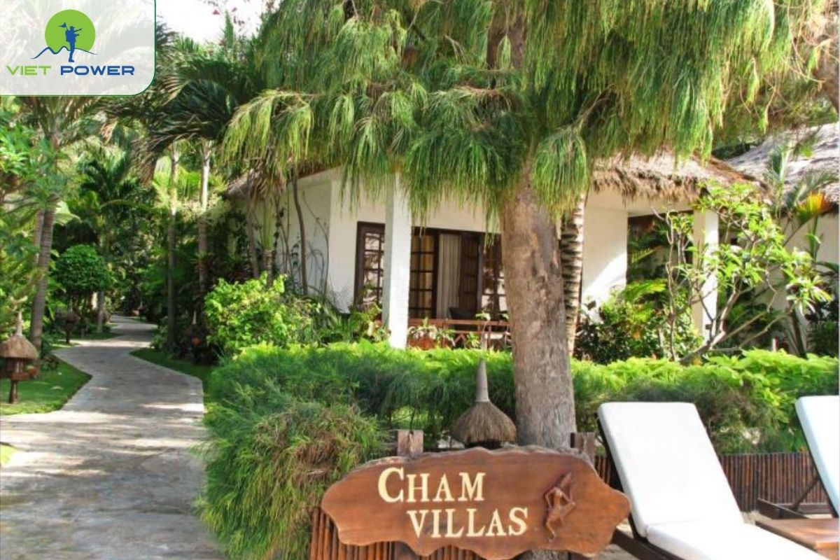 Cham Villas