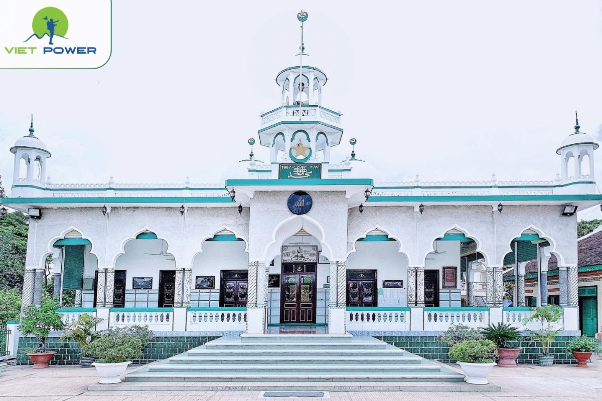 Discover Cham Culture in Chau Giang