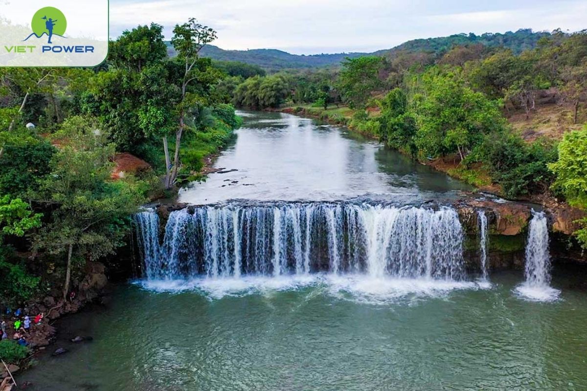 Dak Mai Waterfall
