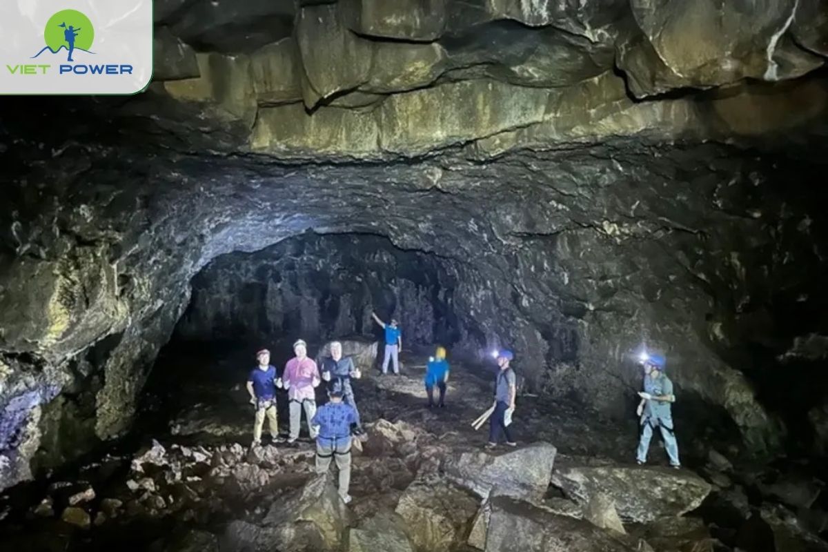 Krong No Volcanic Caves / Chu Bluk Cave