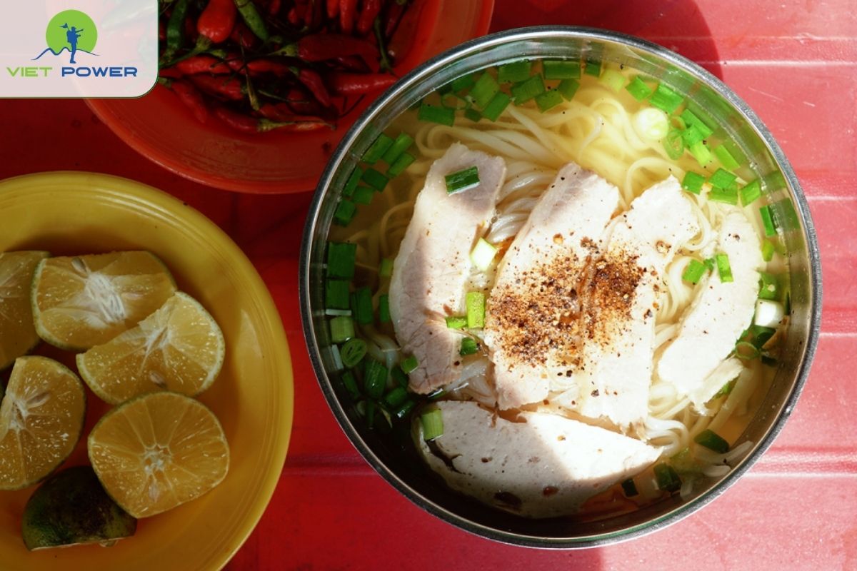 Hu Tieu Ba Sam