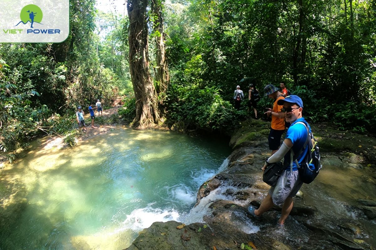 Khuoi Nhi waterfall trekking