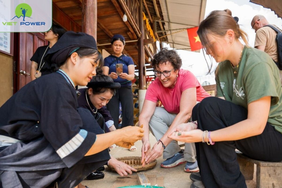Tay and Dao Ethnic Culture