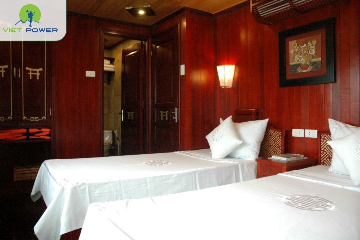 Deluxe Twin Cabin