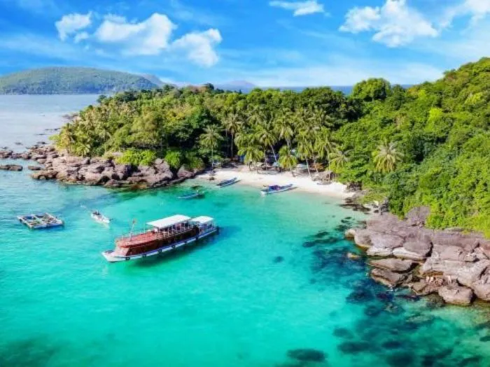 Pristine Retreats in Vietnam in 5 Days Ho Chi Minh to Nha Trang