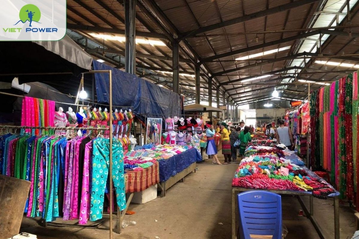 Dong Van Market