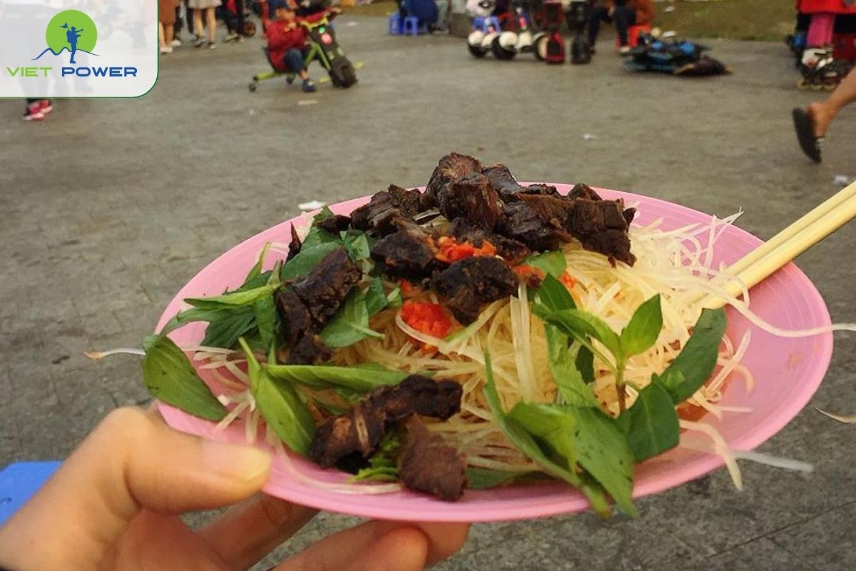 Xắp Xắp Cô Năm