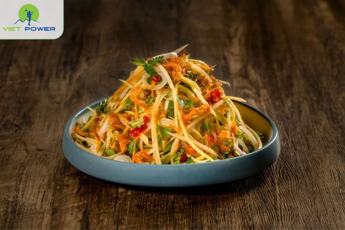 Dried squid with green mango