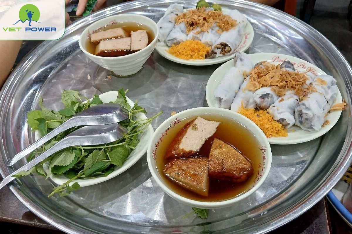 Ba Hoanh Steamed Rice Roll Restaurant