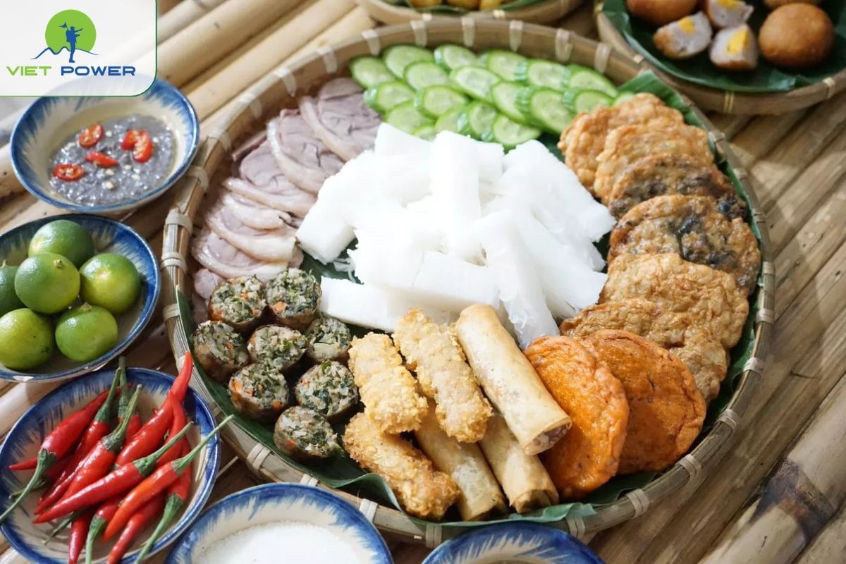 Ngo Tram Tofu and Noodle Platter Shop