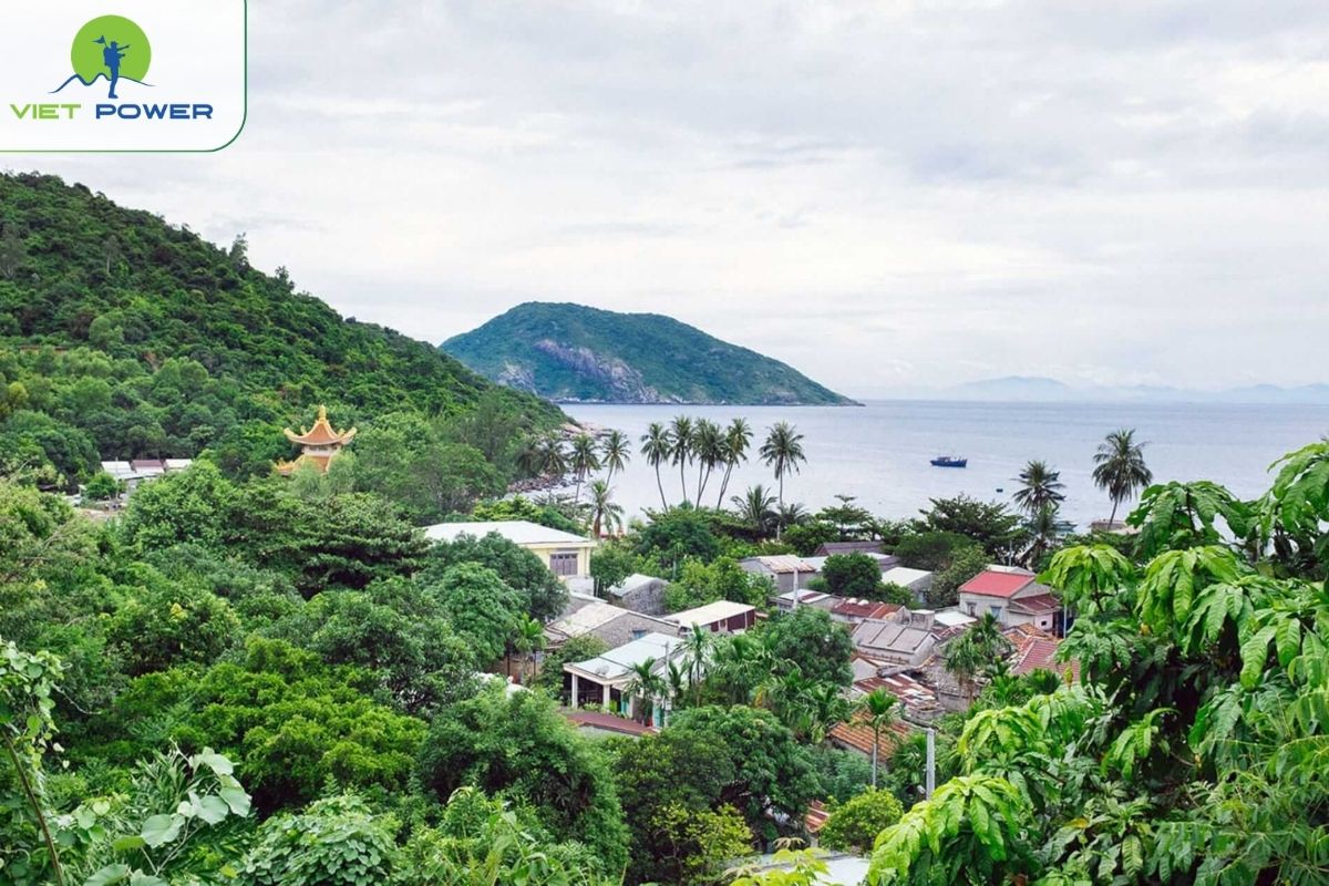 Cham Islands 