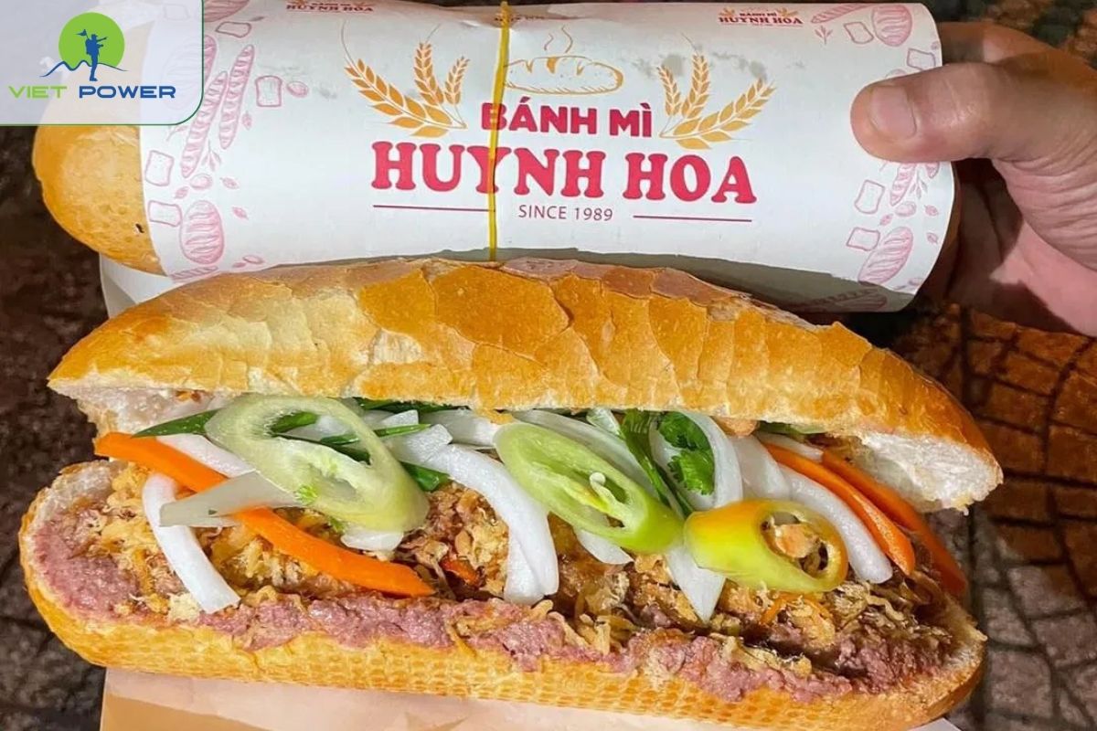 Banh Mi Huynh Hoa,