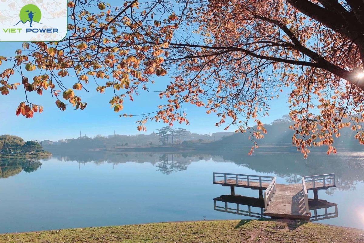 Tuyen Lam Lake
