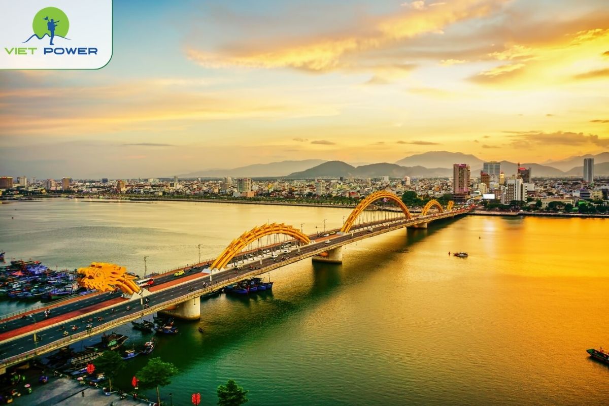 Dragon Bridge & Han River