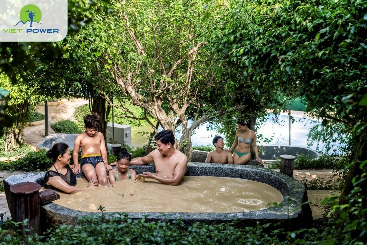 Hon Tam Mud Bath