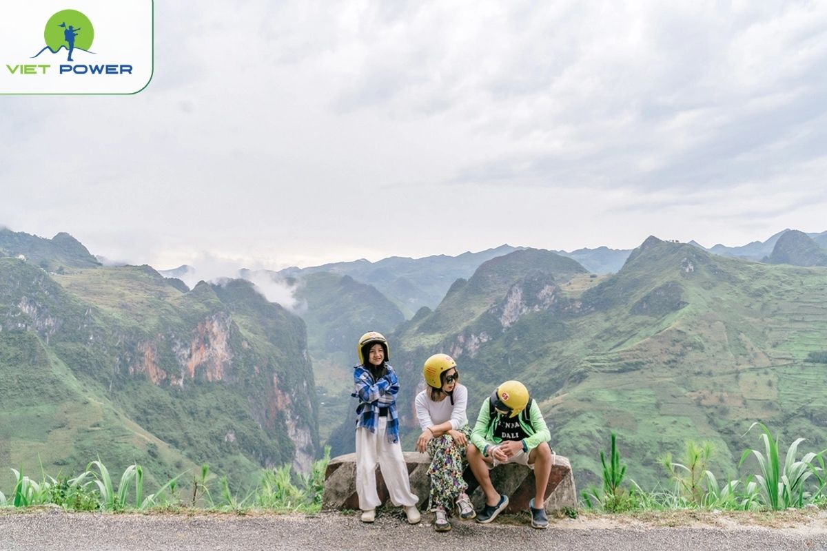 Photography at Ma Pi Leng Pass