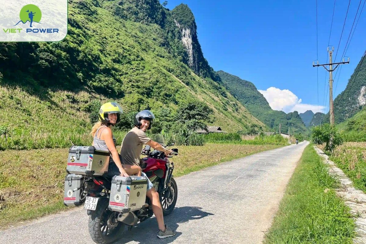 Self-drive motorbike