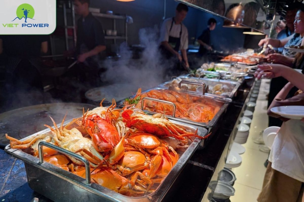 Seafood buffet for families and groups