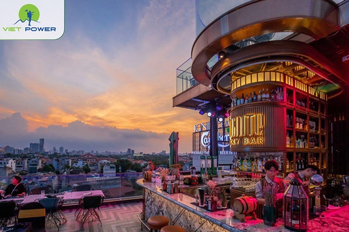 Choose Rooftop Bars, Hidden Bars or Live Jazz