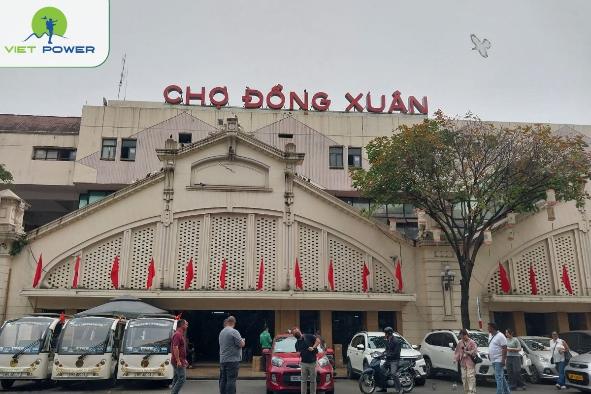 Dong Xuan Market
