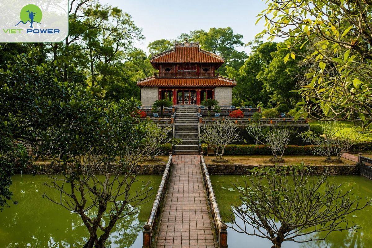Minh Mang Tomb 