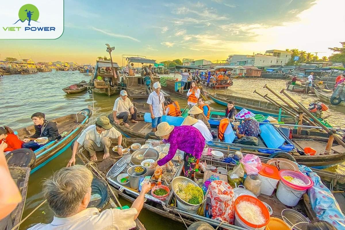 Cai Rang Floating Market