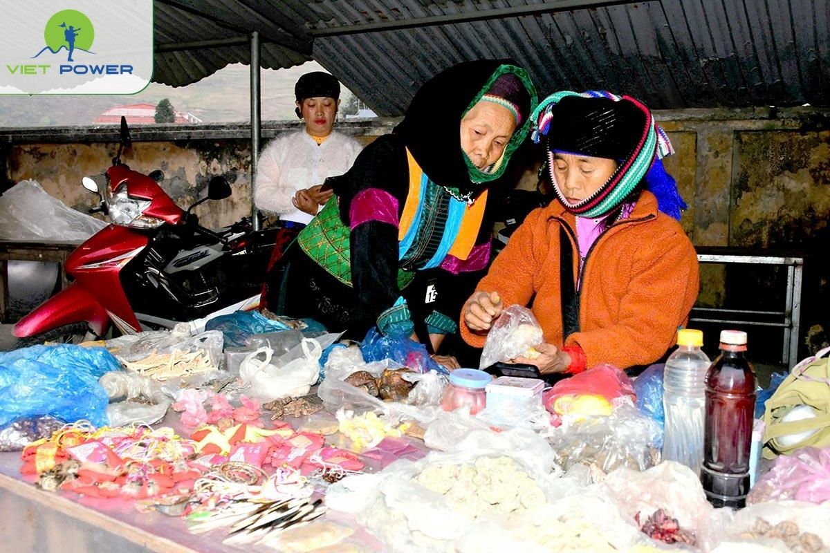 Pho Bang Market