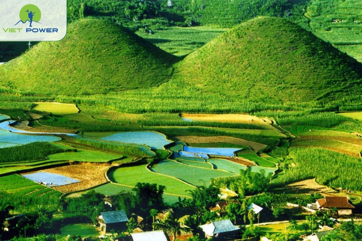 Quan Ba Twin Mountain