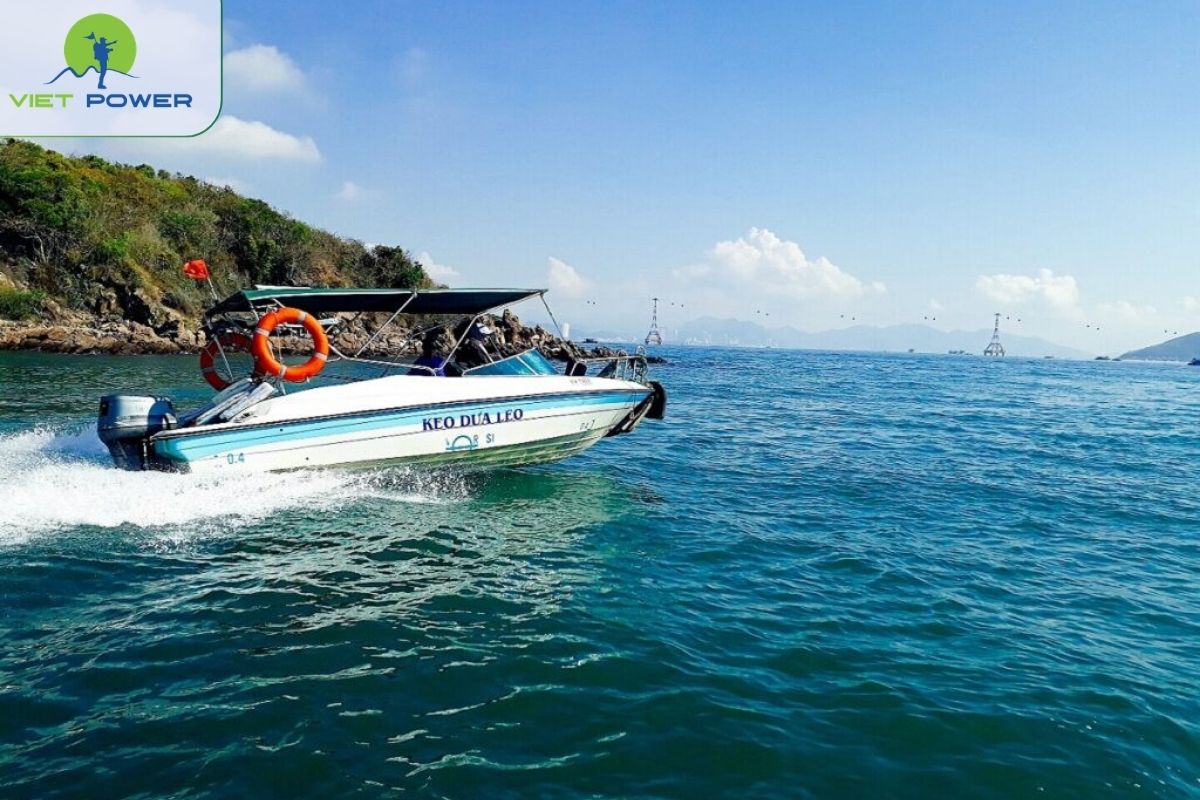 Boats & canoes (for island hopping)