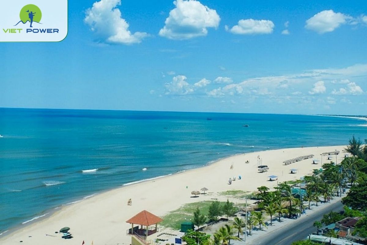 Nhat Le Beach
